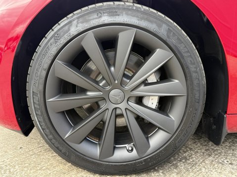 Tesla Model 3 Saloon 4dr Electric Auto RWD (241 bhp) 17