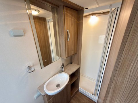 Sprite Quattro EW SR 23