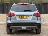 Suzuki Vitara SZ-T MHEV 8