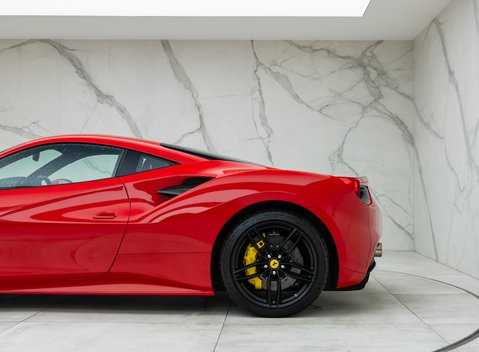 Ferrari 488 GTB 34