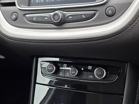 Vauxhall Grandland X 1.2 Turbo SE Euro 6 (s/s) 5dr 19