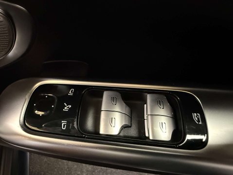 Mercedes-Benz C Class 2.0 AMG C 43 Midnight Edition MHEV 4MATIC Auto 4WD 5dr 22