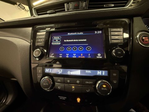 Nissan Qashqai 1.3 Qashqai Tekna DiG-T Semi-Auto 5dr 20