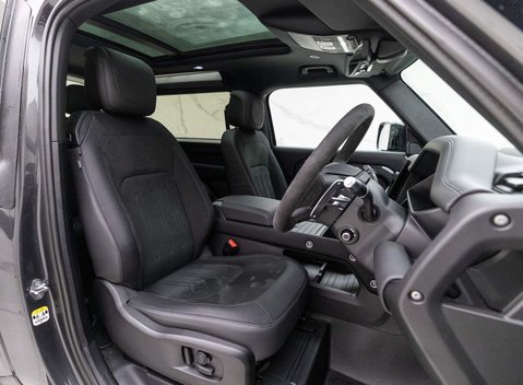 Land Rover Defender V8 CARPATHIAN EDITION 6