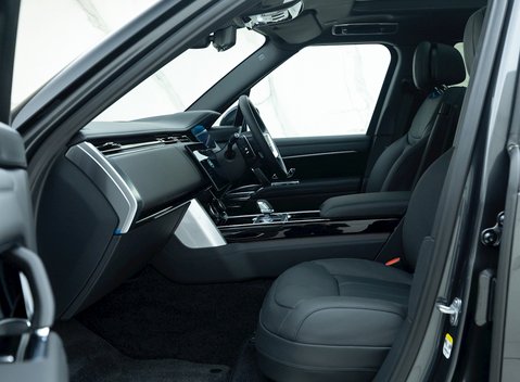 Land Rover Range Rover D350 Autobiography 14