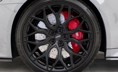 Audi RS6 Avant Carbon Black Urban 8