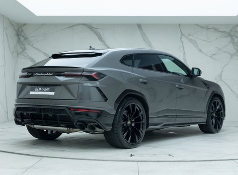 Lamborghini Urus 7