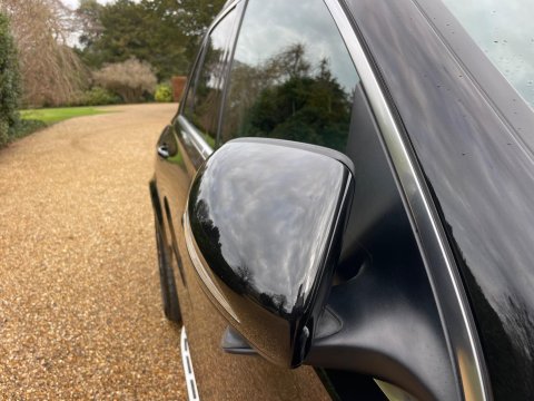 Mercedes-Benz GLE 2.0 GLE300d AMG Line (Premium) SUV 5dr Diesel G-Tronic 4MATIC Euro 6 (s/s) 24