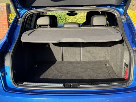 Porsche Macan 2.0 Macan Semi-Auto 4WD 5dr 56