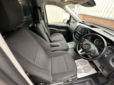 Mercedes-Benz Vito 2.0 114 CDI Premium G-Tronic RWD L2 Euro 6 (s/s) 5dr (LWB) 18