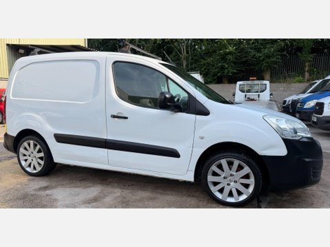 Peugeot Partner 1.6 BlueHDi 651 Professional Panel Van 5dr Diesel Manual L1 (112 g/km, 73.9 6