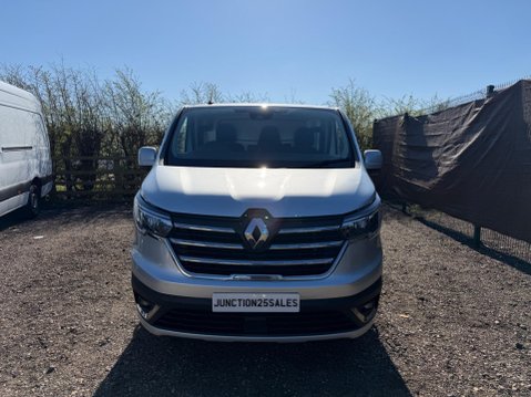 Renault Trafic 2.0 dCi Blue LL30 Extra Sport EDC L2 H1 Euro 6 (s/s) 5dr 3