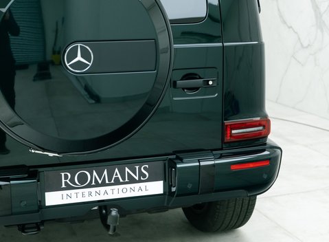 Mercedes-Benz G Class G400d AMG LINE PREMIUM PLUS 26