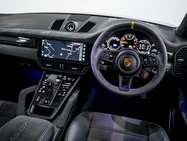 Porsche Cayenne 4.0T V8 Turbo GT Coupe 5dr Petrol TiptronicS 4WD Euro 6 (s/s) (640 ps) 30