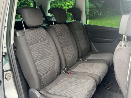 SEAT Alhambra 2.0 Alhambra SE TDI Semi-Auto 5dr 17