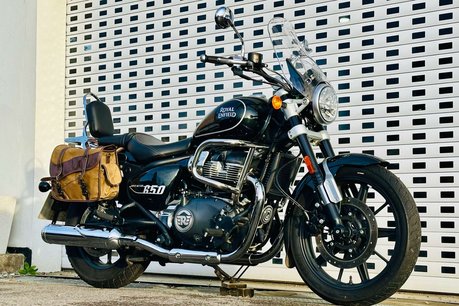 Royal Enfield Super Meteor 0.6 Super Meteor 650 2