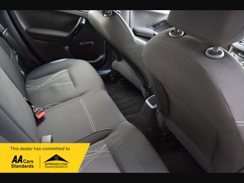 Peugeot 208 1.2 208 Allure 5dr 31