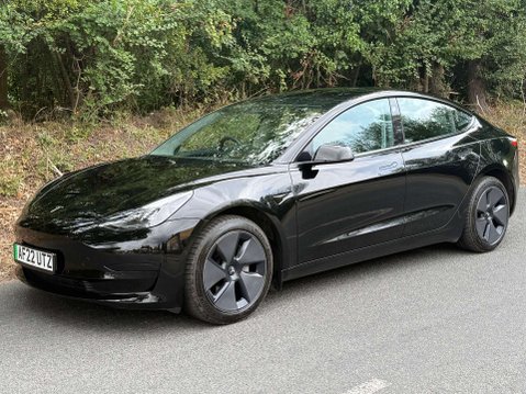 Tesla Model 3 Model 3 Standard Range + 4dr 5