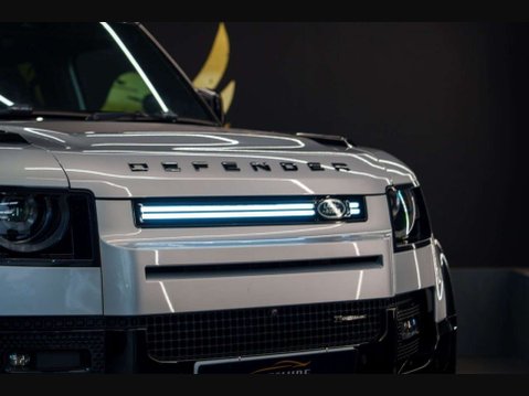 Land Rover Defender D250 ASSETTI EDT MHEV X-Dynamic SE SUV 3dr Diesel Auto 4WD Euro 6 (s/s) (25 12