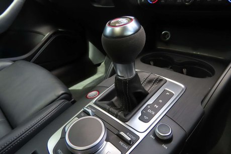 Audi RS3 2.5 TFSI Sportback S Tronic quattro Euro 6 (s/s) 5dr 14