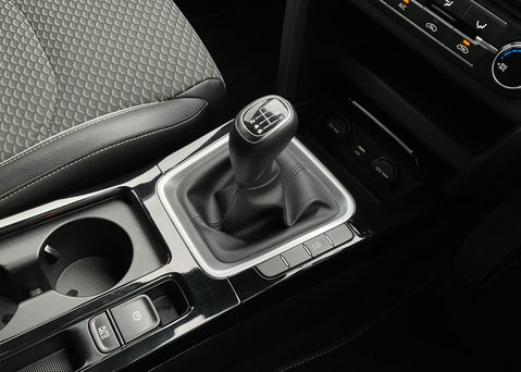 Kia Xceed 1.5 T-GDI CONNECT ISG 21