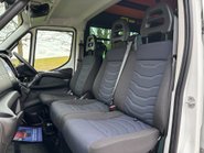 Iveco Daily 70C18V Welfare Unit - Tail Lift / Toilet / 7 Seats / Air Con 3