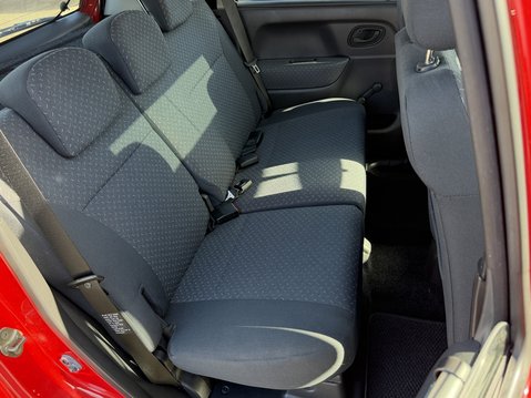 Suzuki Wagon R 1.3 GL 5dr 28