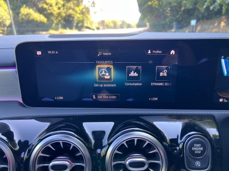 Mercedes-Benz A Class 2.0 A35 AMG (Premium Plus) SpdS DCT 4MATIC Euro 6 (s/s) 5dr 84