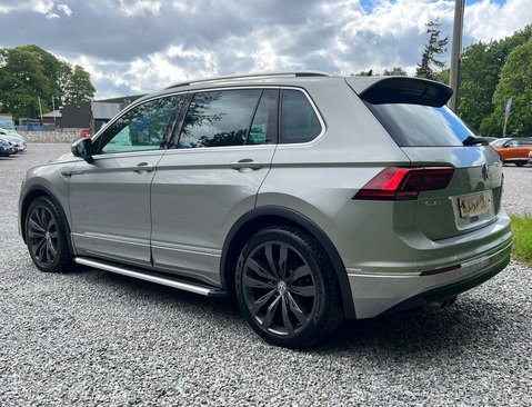 Volkswagen Tiguan 2.0 Tiguan R-Line TDI BlueMotion Technology 4Motion Semi-Auto 4WD 5dr 9