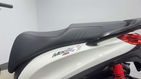 Piaggio Medley 2023 ONLY 4K 125CC LEARNER SCOOTER 15 BHP NEW MOT WARRANTY 40