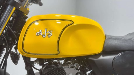 Ajs Tempest Scrambler 125 2019 ONLY 2K GREAT CONDITION CAFE 125CC LEARNER BIKE NEW MOT 28