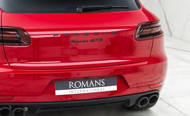 Porsche Macan GTS 29