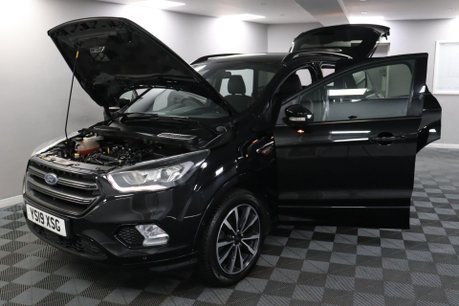Ford Kuga ST-LINE 16