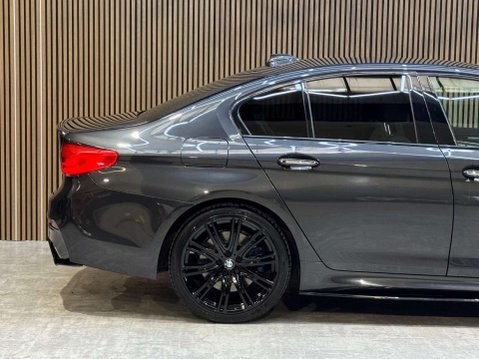 BMW 5 Series 3.0 530d xDrive M Sport Auto 4WD 4dr 19