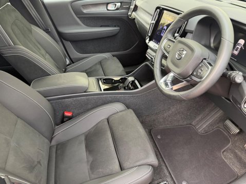 Volvo XC40 Recharge Twin 78kWh Ultimate Auto AWD 5dr 39