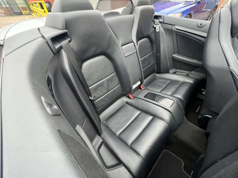 Mercedes-Benz E Class 1.8 E250 Sport CGI BlueEfficiency Automatic 2dr - NATIONAL DELIVERY* 37