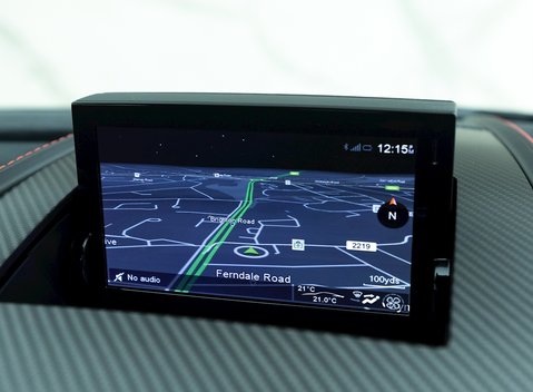 Aston Martin Vantage GT8 15