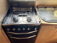 Auto-Sleepers Nuevo ES 4 BERTH PEUGEOT BOXER 2.2 HDI CHASSIS 22