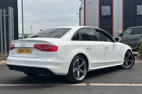 Audi A4 2.0 TDI Black Edition Saloon 4dr Diesel Manual Euro 5 (s/s) (177 ps) 4