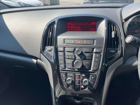Vauxhall Astra 1.6 Astra Elite 5dr 22