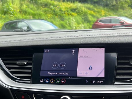 Vauxhall Insignia 1.5 Insignia Ultimate Nav TD 5dr 31