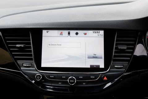 Vauxhall Astra SRI VX-LINE NAV S/S 25