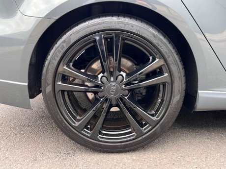 Audi A3 1.5 TFSI CoD S line Sportback S Tronic Euro 6 (s/s) 5dr 81