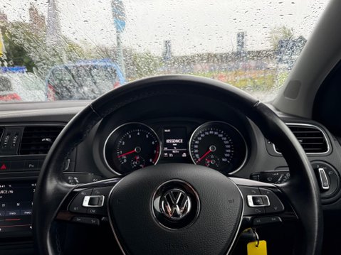 Volkswagen Polo 1.2 TSI BlueMotion Tech SE Euro 6 (s/s) 5dr 32