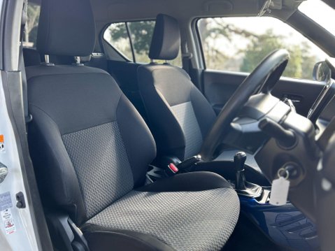 Suzuki Ignis SZ-T DUALJET MHEV 6