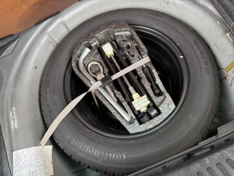 Volkswagen Polo 1.6 TDI SEL Euro 5 5dr 24