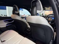 Mercedes-Benz GLC 2.0 GLC300h MHEV AMG Line (Premium) SUV 5dr Petrol Hybrid G-Tronic+ 4MATIC 43
