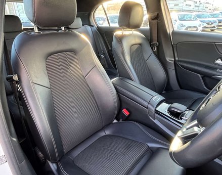 Mercedes-Benz A Class 1.5 A 180 Sport D Auto 5dr 61