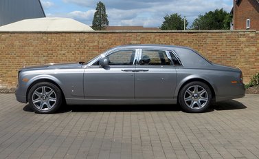 Rolls-Royce Phantom 16
