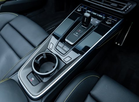 Porsche 911 Turbo S Cabriolet (992) 24